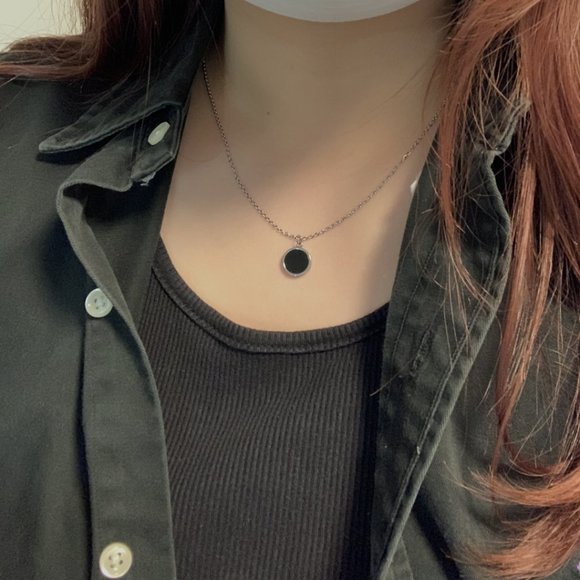 Black Circle Onyx Silver Necklace - Picture 2 of 6